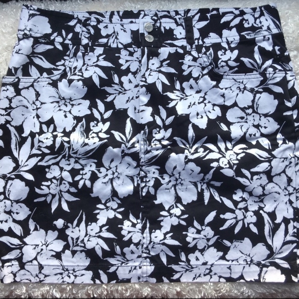 CHAPS Skirt Beautiful!  Size 12